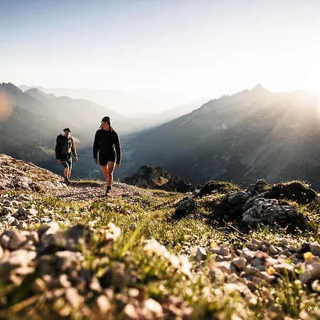 Stoanmandl Wohlfuehlappartements * 施图拜河谷新施蒂夫特