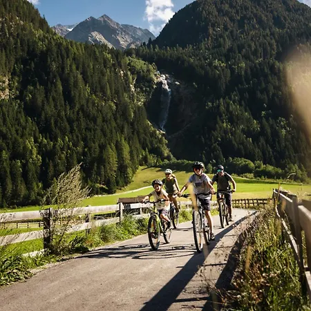 Stoanmandl Wohlfühlappartements Neustift im Stubaital
