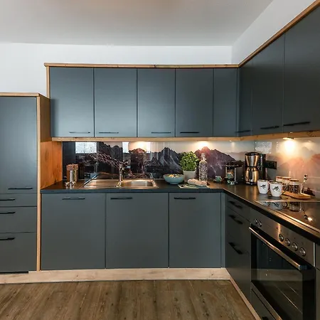 Stoanmandl Wohlfuehlappartements ניוסטיפט אים סטובאיטל